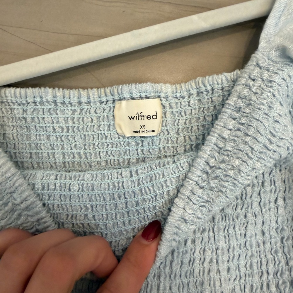 Wilfred Aritzia Linen Sky Blue Smocked Dress XS Square Neck Excellent Condition - Picture 2 of 4